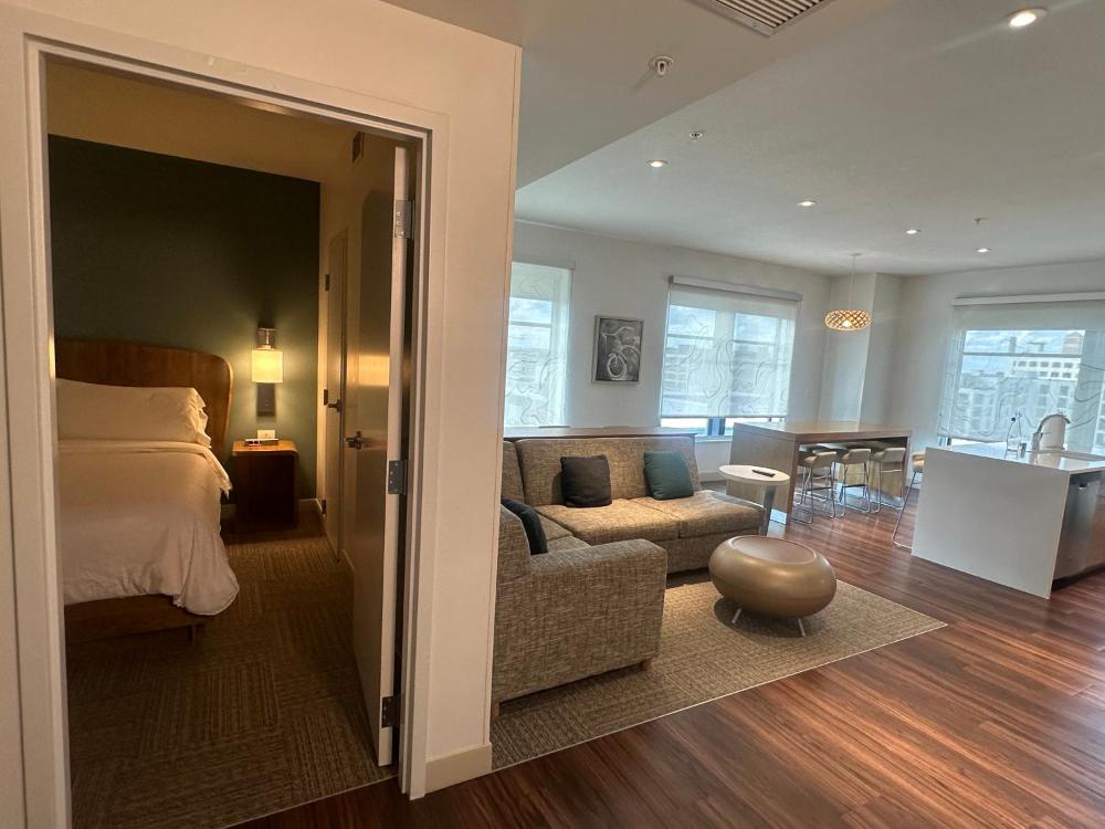 Three-Bedroom Corner Studio Suite interior